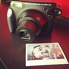 Instant Camera